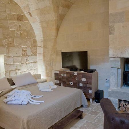 Suite Chloe Lecce Exterior photo